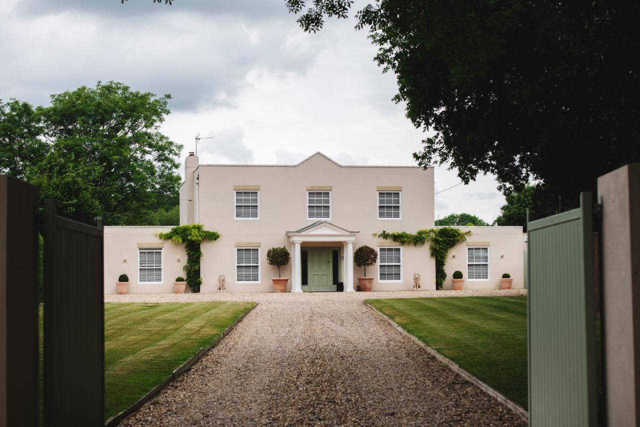 Large Country House - Hot Tub - Pool Table - Bbq - 5 Bedrooms - Log Burner Three Legged Cross Eksteriør bilde